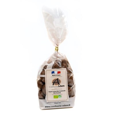 Organic Cashew nuts coated with milk chocolate