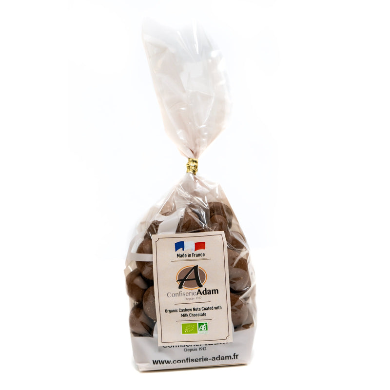 Organic Cashew nuts coated with milk chocolate