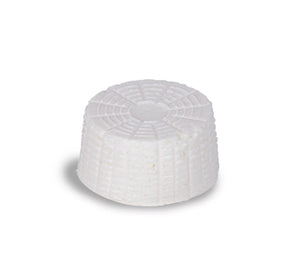 Organic primosale Goats Milk Cheese